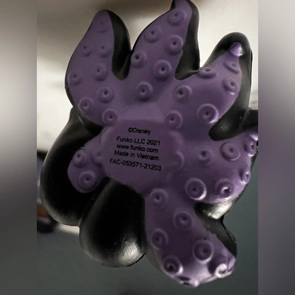 Funko Pop Vinyl Purple and Black Ursula Figurine From The Little Mermaid FLAWED